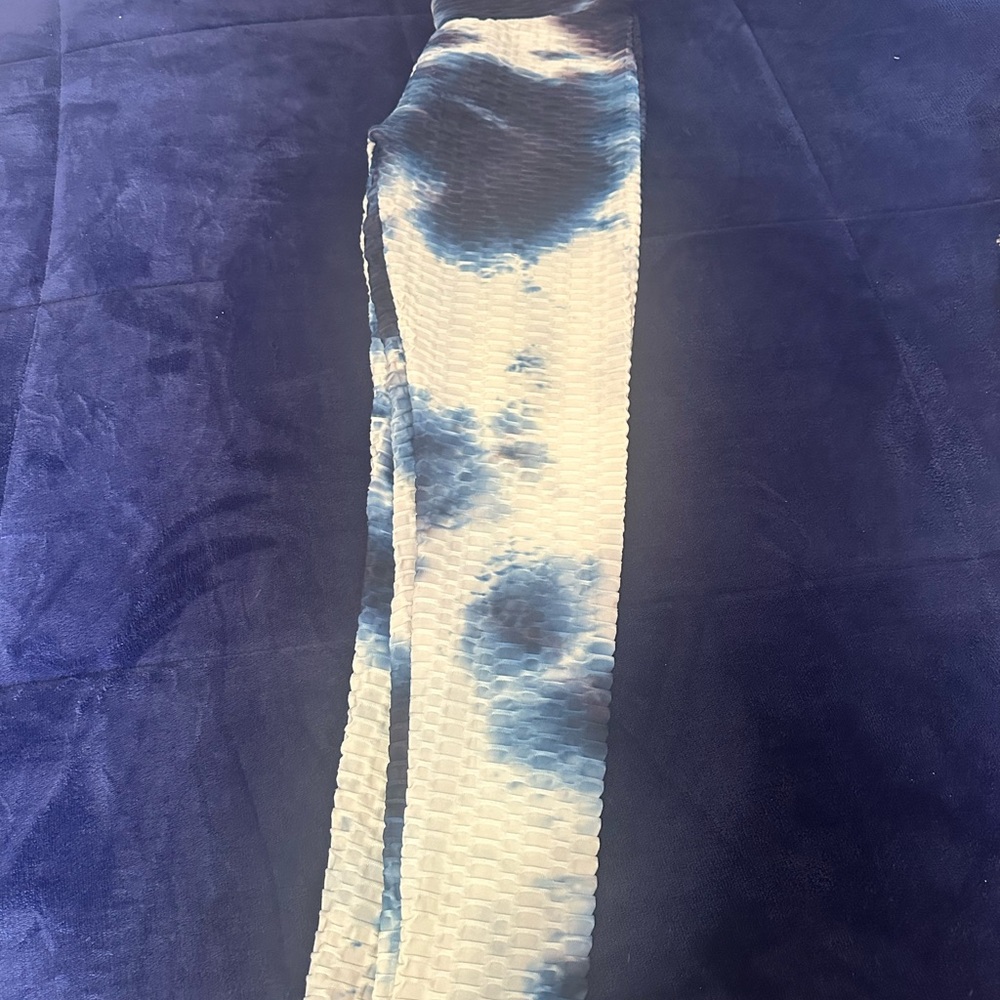 Blue and White Tie-Dye Leggings